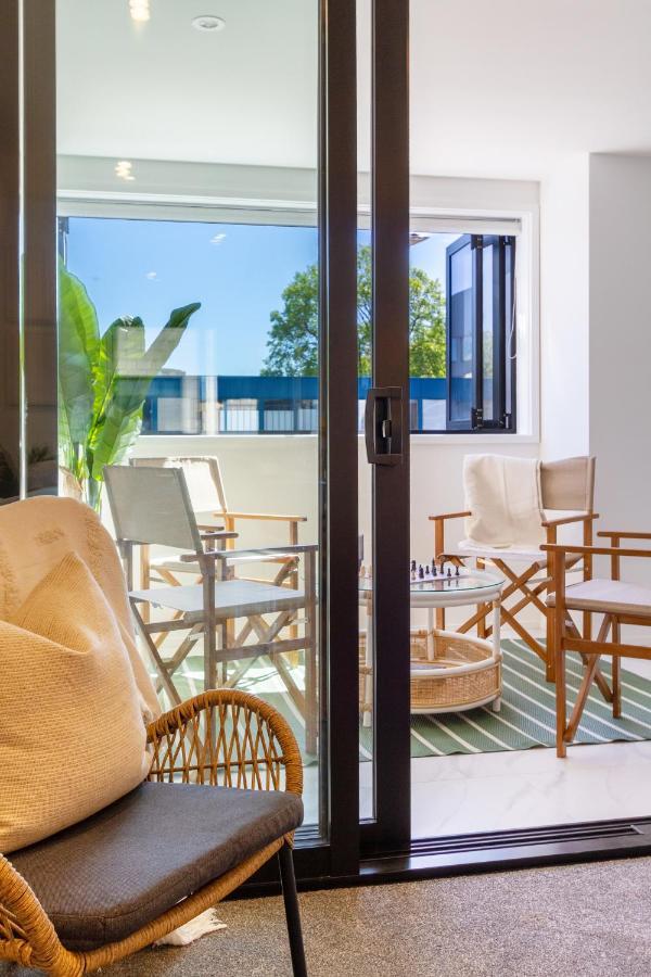 Апартаменты Central Sunny Perch 2 Bed 1 Bath Крайстчёрч Экстерьер фото