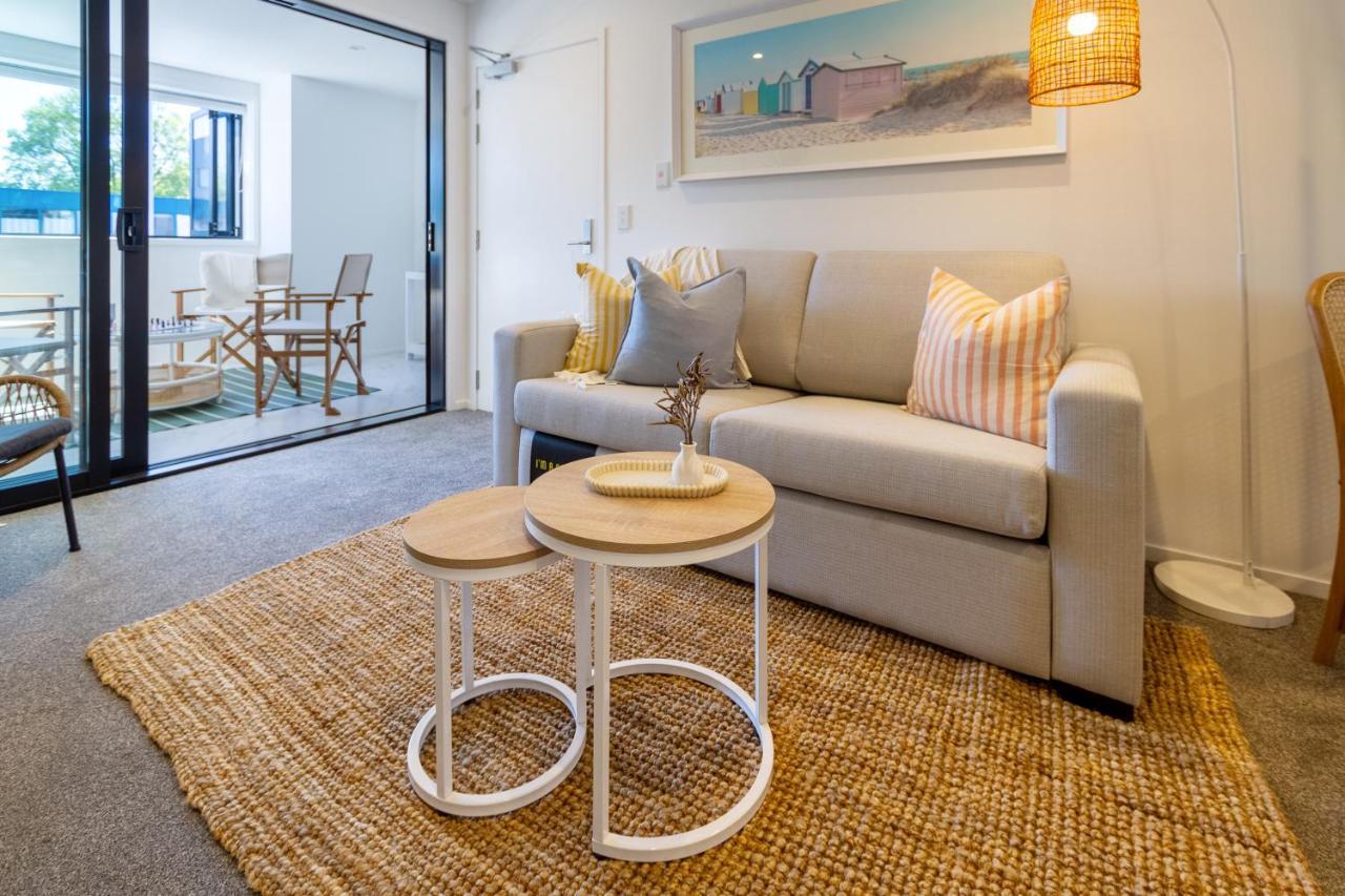 Апартаменты Central Sunny Perch 2 Bed 1 Bath Крайстчёрч Экстерьер фото